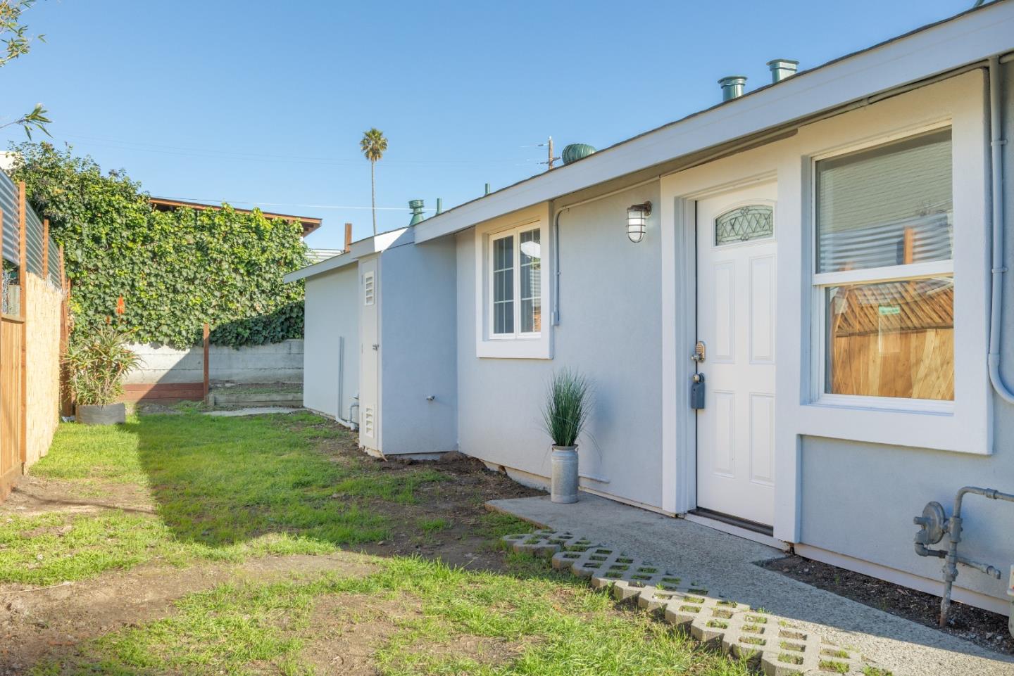 4045 Cory Street Soquel, CA 95073 - Photo 3 of 21