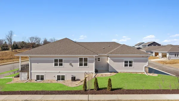 $480,900 | 2860 Wild Goose Way, Stoughton, WI 53589