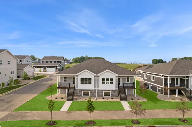 $480,900 | 2860 Wild Goose Way, Stoughton, WI 53589