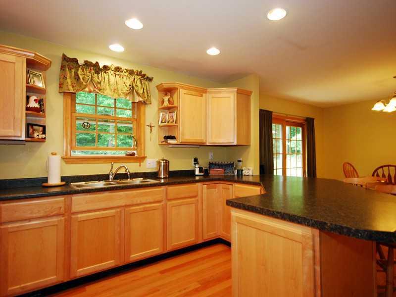 281 Plummer Mill Road Durham, ME 04222 - Photo 2 of 32 Kitchen.