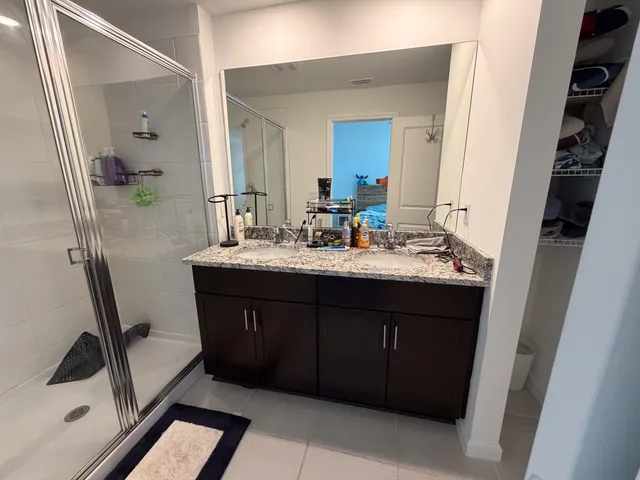 $2,300 | 676 Salisbury Circle, Fort Pierce, FL 34982