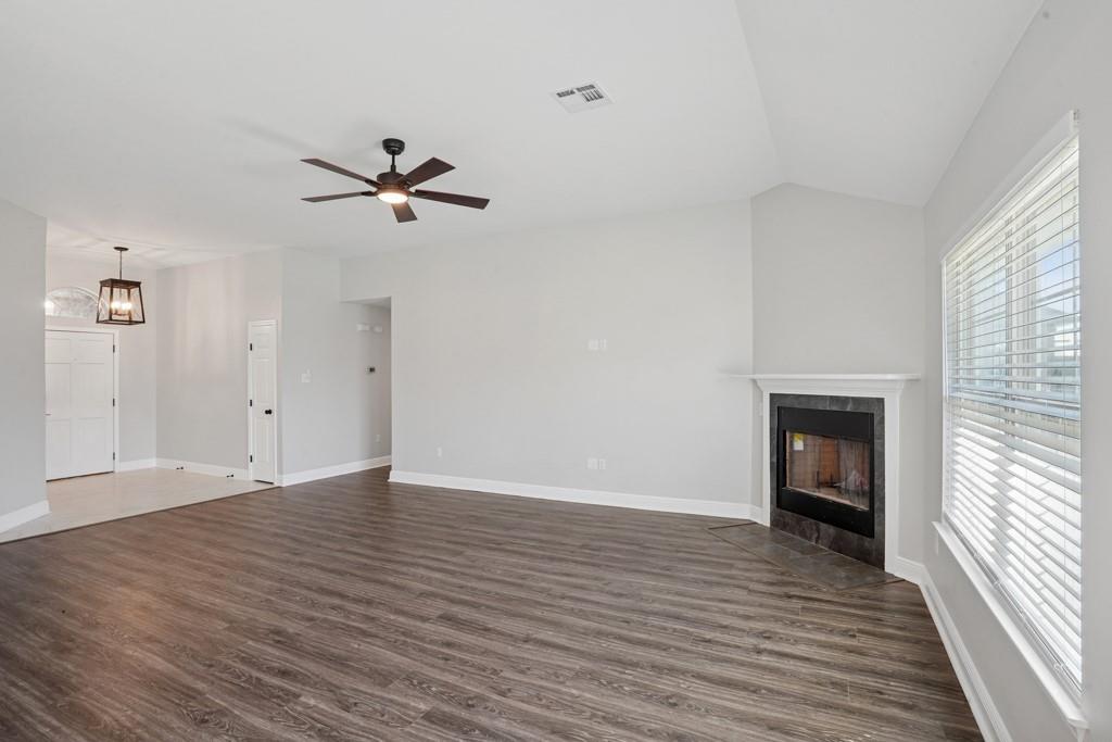 353 Oak Point Drive Laplace, LA 70068 - Photo 3 of 16