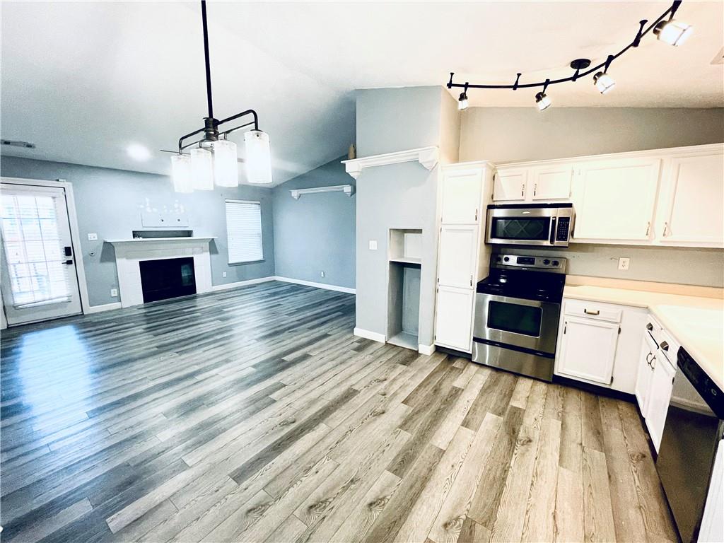 5367 Milhouse Road Indianapolis, IN 46221 - Photo 6 of 18