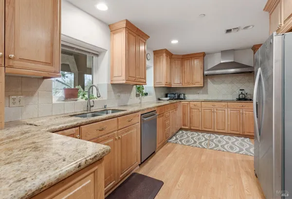 $795,000 | 3200 Rd J, Redwood Valley, CA 95470