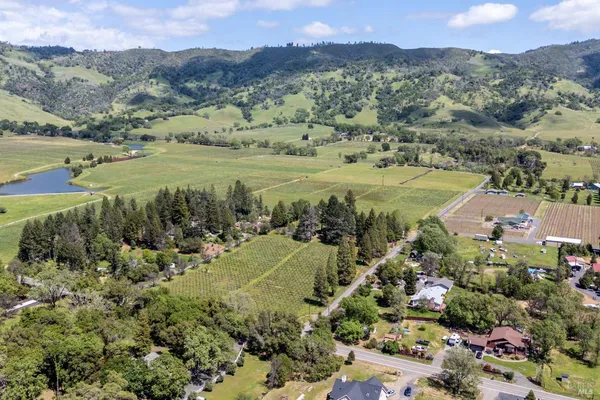 $795,000 | 3200 Rd J, Redwood Valley, CA 95470