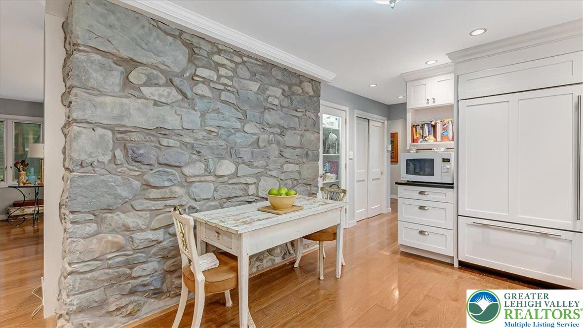 119 Falls Drive Cresco, PA 18326 - Photo 12 of 56