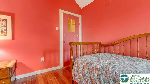 $500,000 | 119 Falls Drive, Cresco, PA 18326