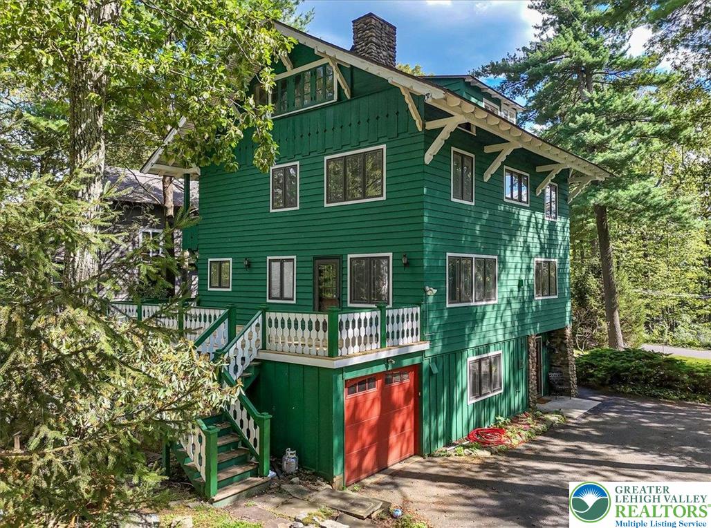 119 Falls Drive Cresco, PA 18326 - Photo 4 of 56