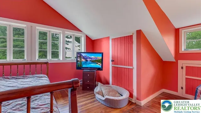 $500,000 | 119 Falls Drive, Cresco, PA 18326