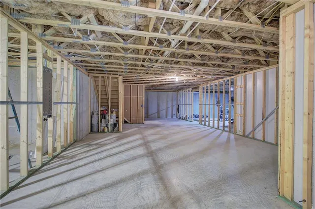 $695,000 | 25 Stratford Way, Kingston, GA 30145