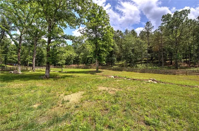 $695,000 | 25 Stratford Way, Kingston, GA 30145