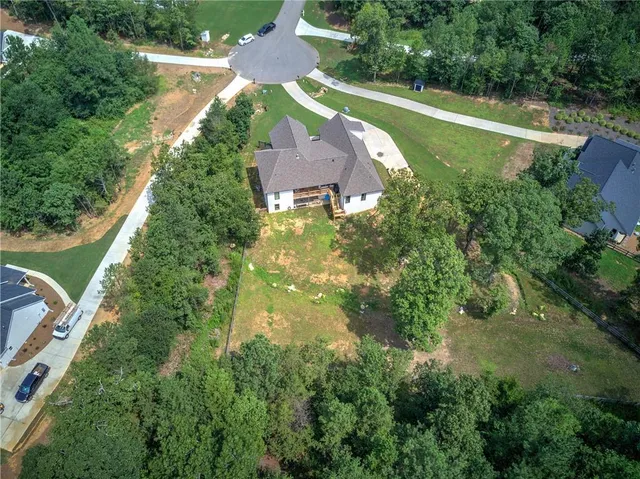 $695,000 | 25 Stratford Way, Kingston, GA 30145