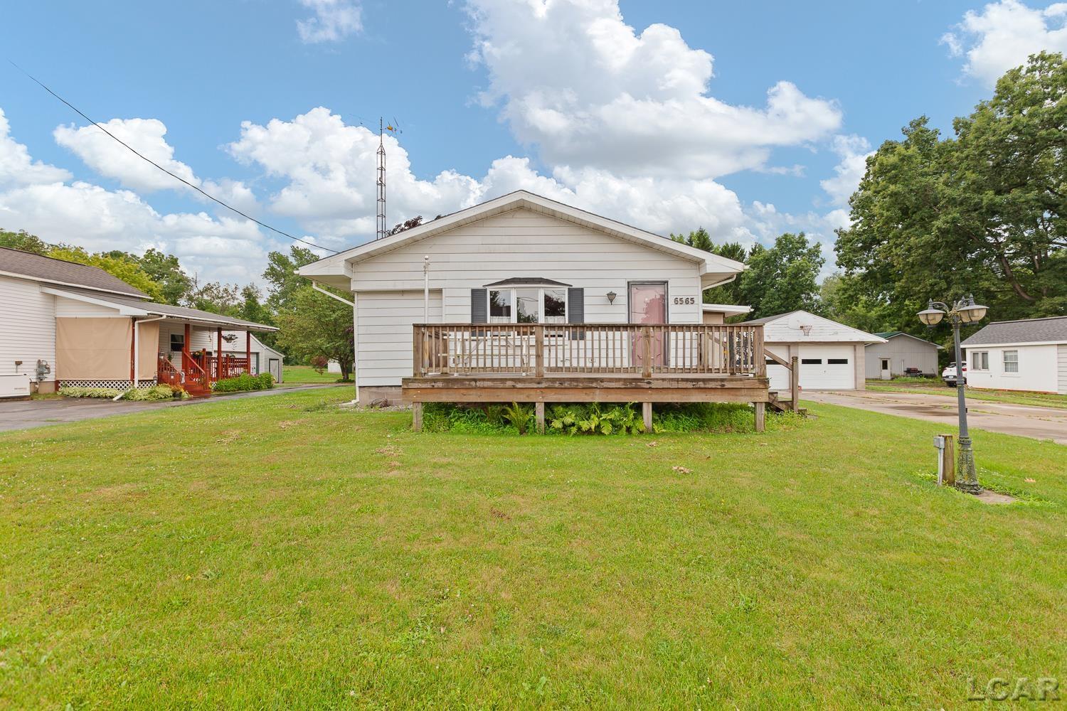 6565 Winter Road Addison, MI 49220 - Photo 3 of 50