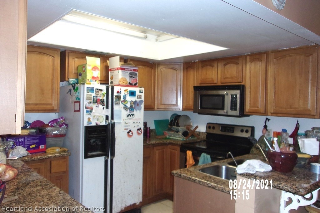 5703 Wolf Road Sebring, FL 33875 - Photo 4 of 15 Gallery Image 4