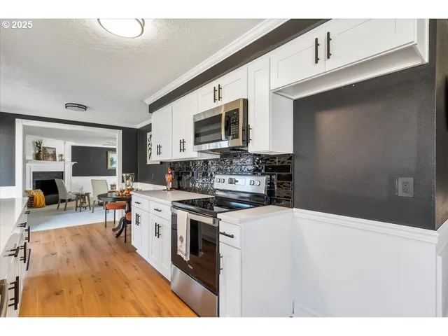 $449,900 | 4586 46th Avenue Northeast, Salem, OR 97305