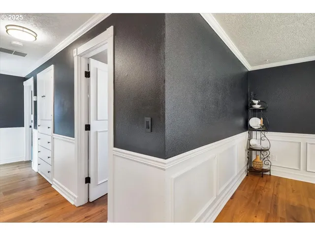 $449,900 | 4586 46th Avenue Northeast, Salem, OR 97305