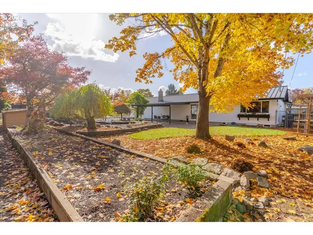 $449,900 | 4586 46th Avenue Northeast, Salem, OR 97305