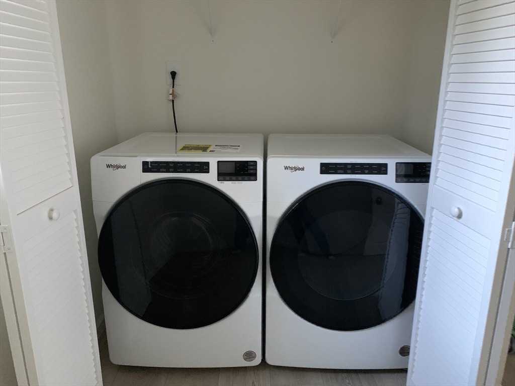 38 Stevens Park Road Charlton, MA 01507 - Photo 19 of 40 a utility room with dryer and washer