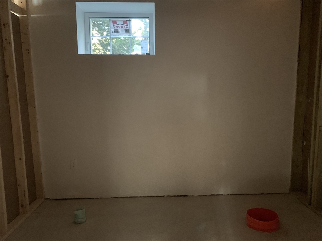 38 Stevens Park Road Charlton, MA 01507 - Photo 36 of 40 a view of room