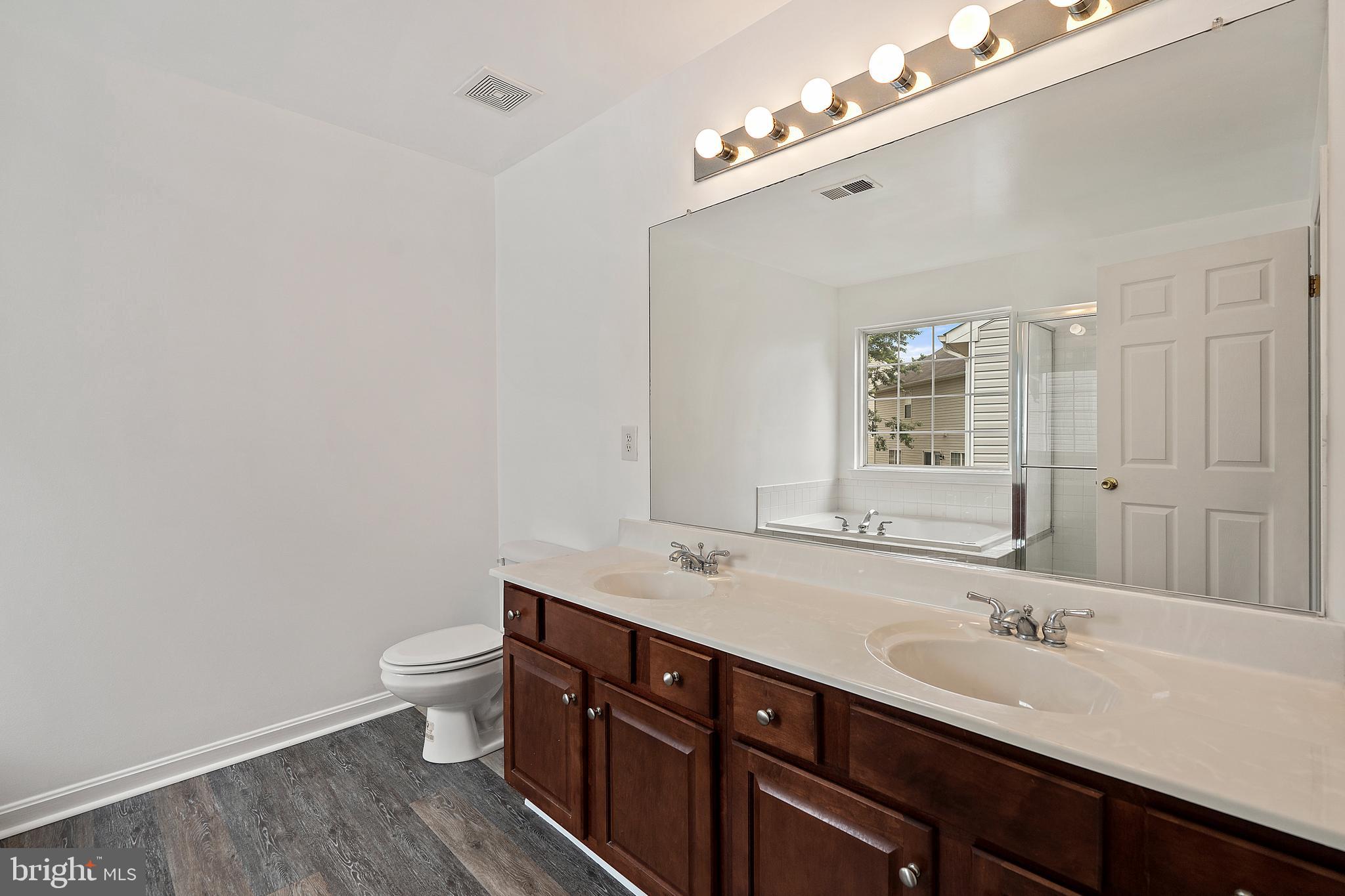 632 Kings Grant Road Culpeper, VA 22701 - Photo 36 of 46 Master Bath w/ Two Separate sinks
