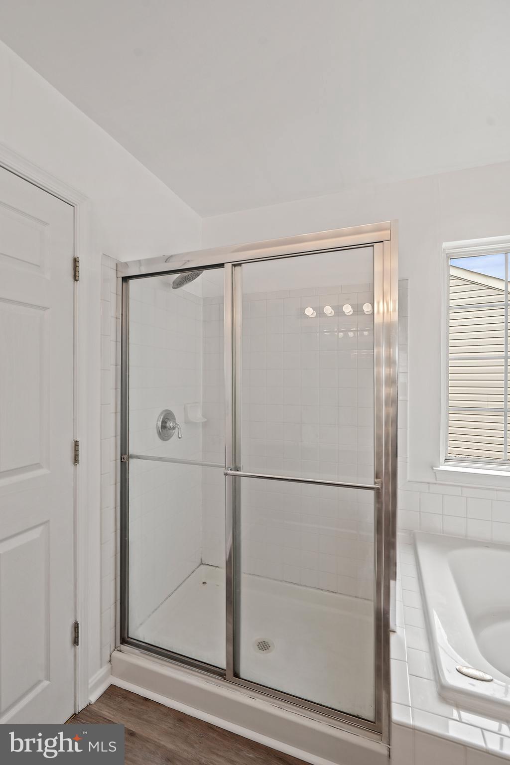 632 Kings Grant Road Culpeper, VA 22701 - Photo 38 of 46 Master Shower