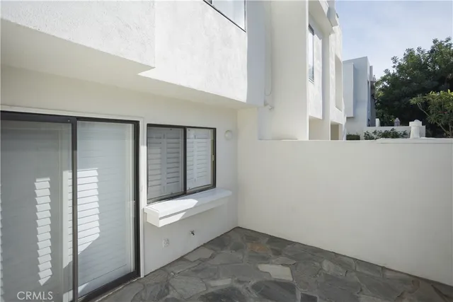 $320,000 | 48902 Desert Flower Drive, Palm Desert, CA 92260