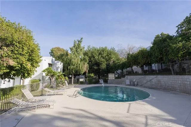 $320,000 | 48902 Desert Flower Drive, Palm Desert, CA 92260