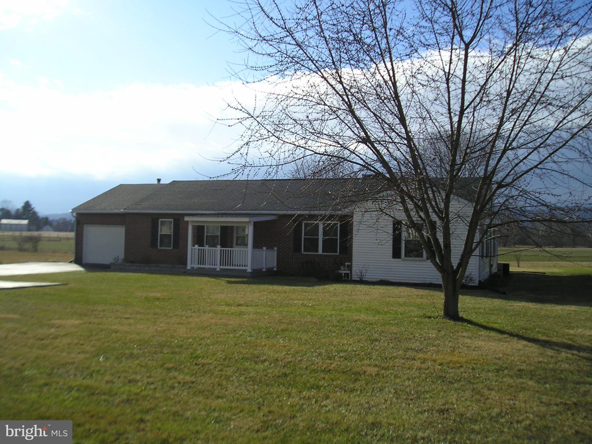 14 Carrolls Tract Road Fairfield, PA 17320 - Photo 4 of 32