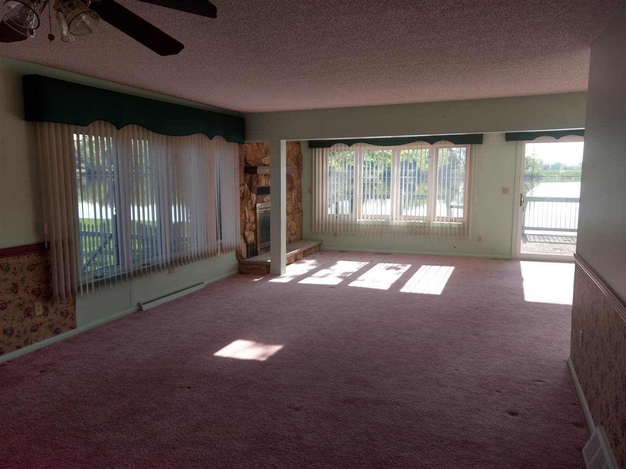 7624 Melbourne Road Saginaw, MI 48604 - Photo 11 of 38