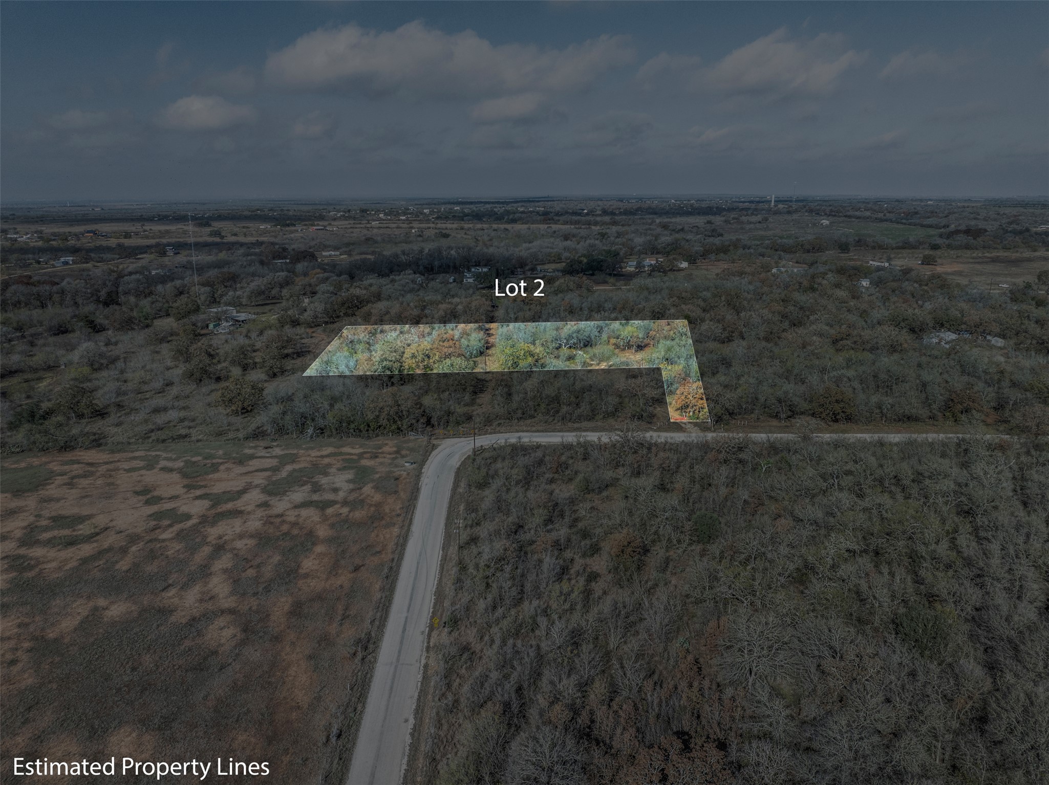 1050 Bugtussle Lane Luling, TX 78648 - Photo 4 of 14 a view of a dry room
