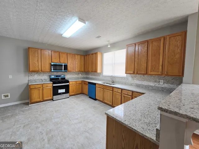 $321,900 | 537 Goldfinch Way, Stockbridge, GA 30281