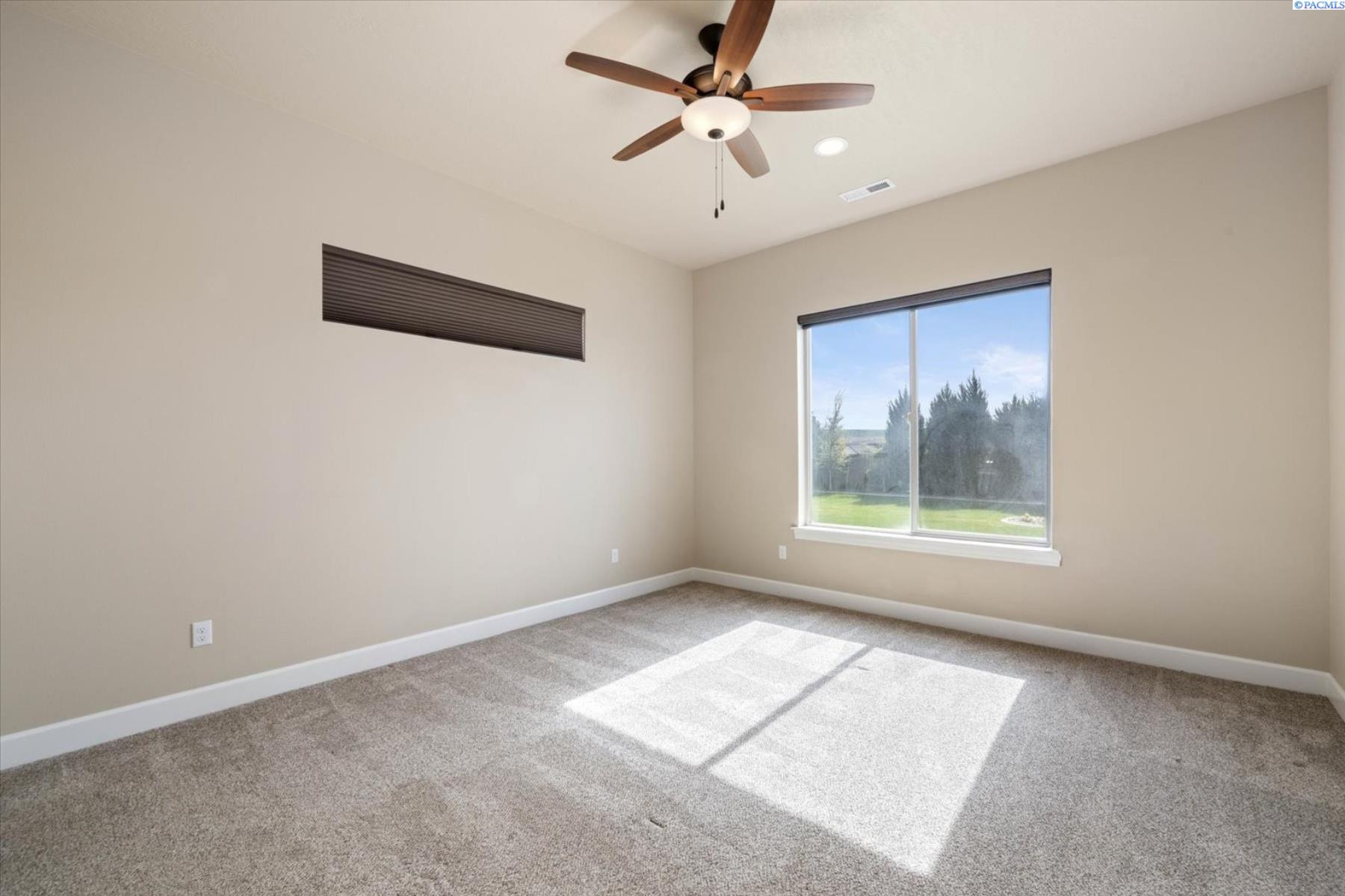 72805 East Reata Road Kennewick, WA 99338 - Photo 22 of 50 Gallery Image 22