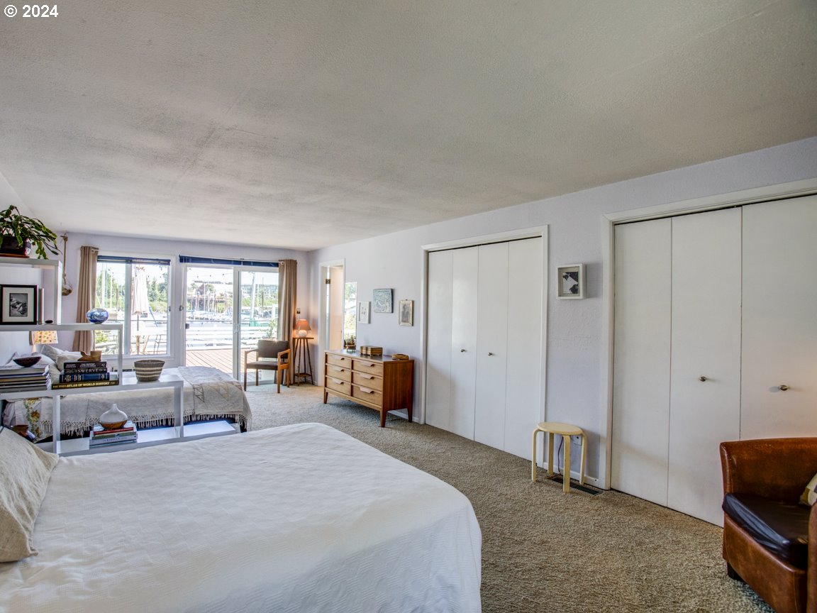 173 Northeast Bridgeton Road, Unit 20 Portland, OR 97211 - Photo 19 of 20 Gallery Image 19
