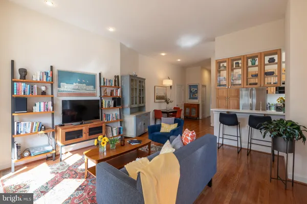 $1,324,900 | 301 7th Street Northeast, Washington, DC 20002