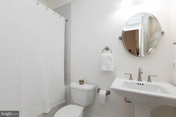 $1,324,900 | 301 7th Street Northeast, Washington, DC 20002