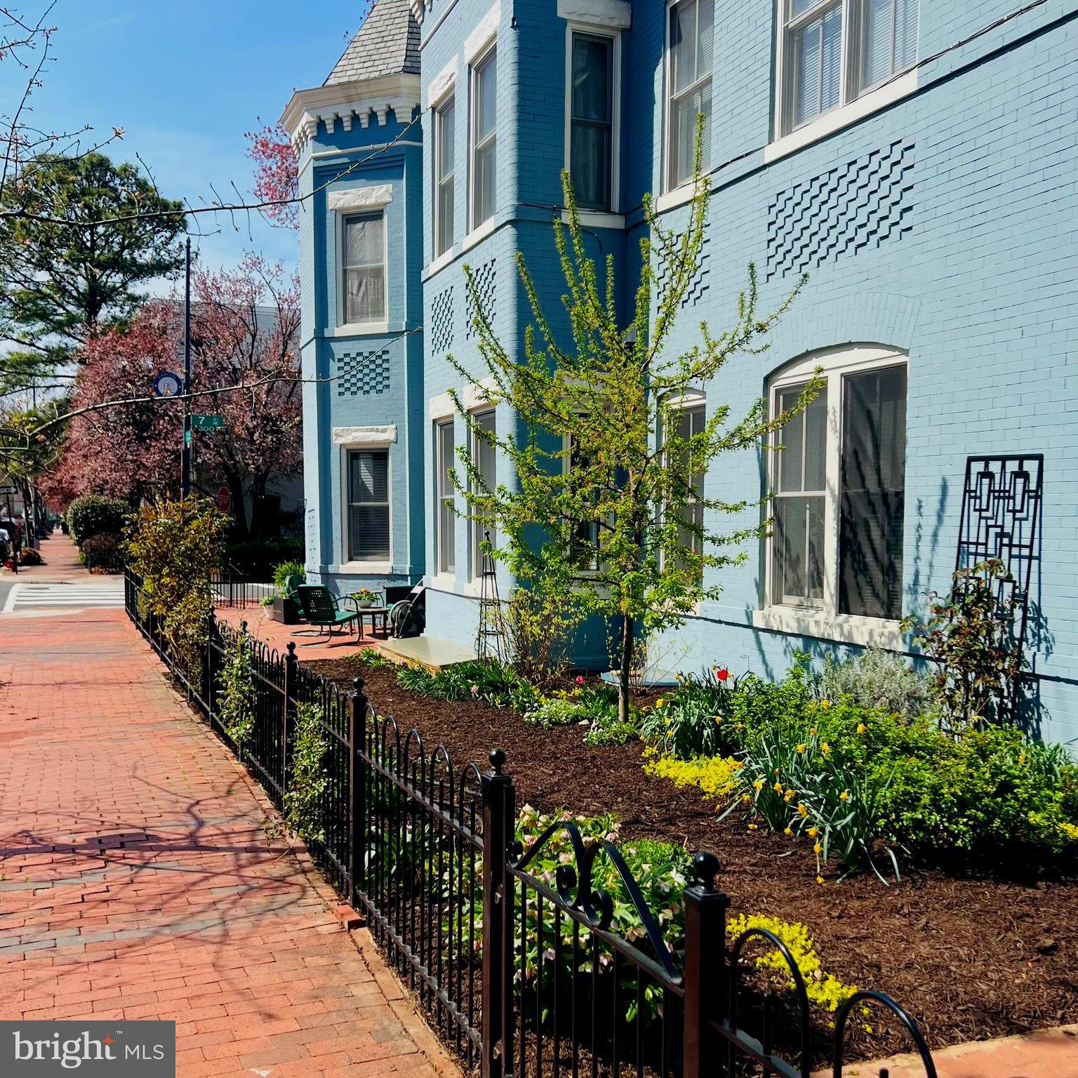 301 7th Street Northeast Washington, DC 20002 - Photo 5 of 70