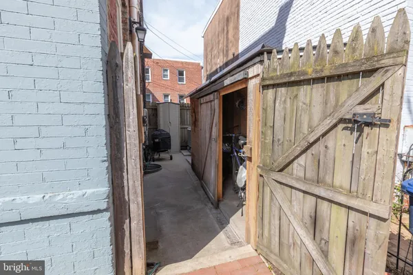 $1,324,900 | 301 7th Street Northeast, Washington, DC 20002