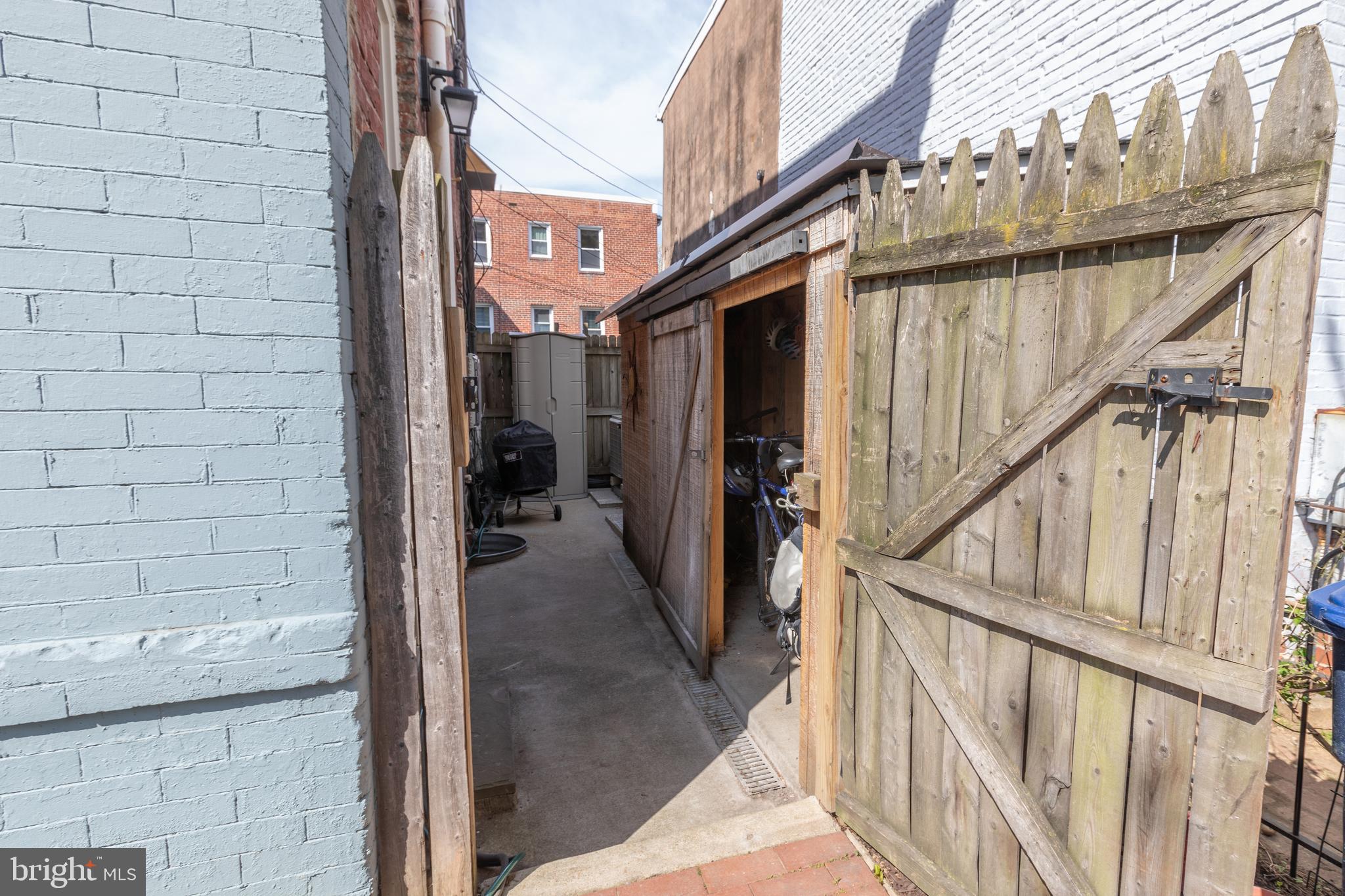 301 7th Street Northeast Washington, DC 20002 - Photo 57 of 70 Rear Patio