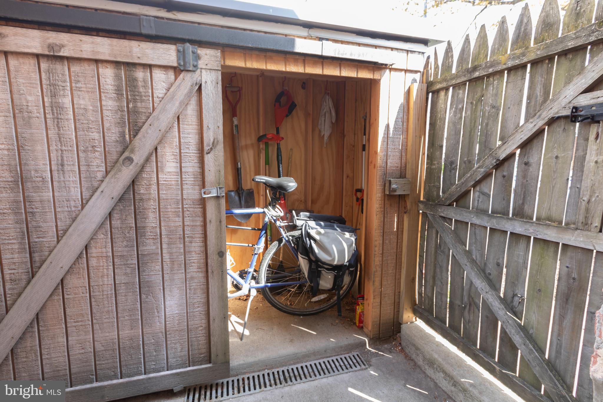 301 7th Street Northeast Washington, DC 20002 - Photo 58 of 70 Custom Storage Shed