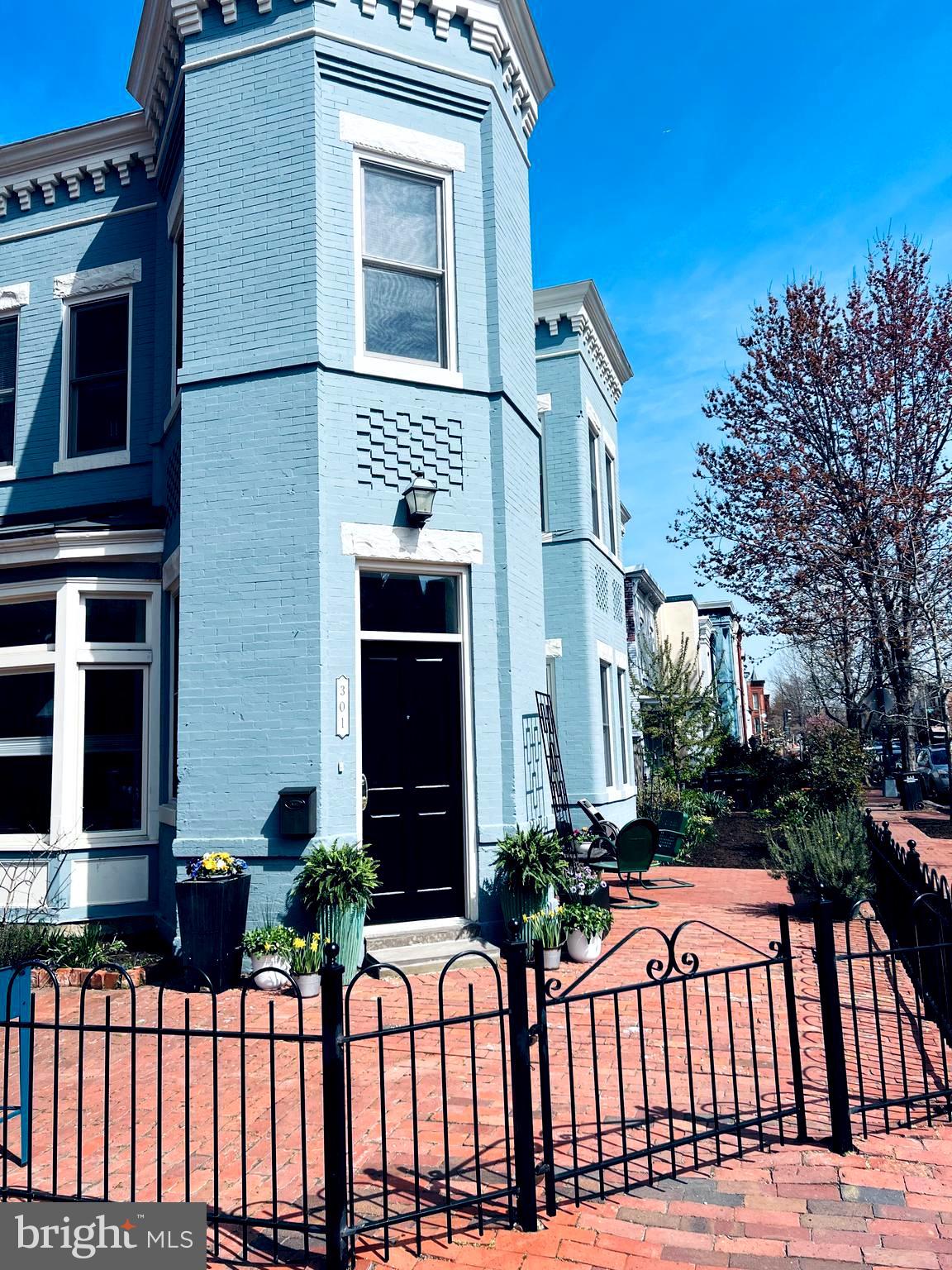 301 7th Street Northeast Washington, DC 20002 - Photo 7 of 70