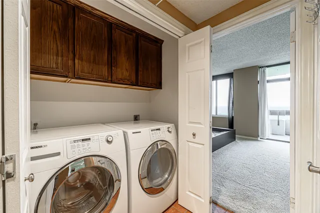 $1,800 | 14655 Champion Forest Drive, Unit 1501, Houston, TX 77069