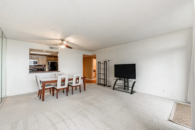 $1,800 | 14655 Champion Forest Drive, Unit 1501, Houston, TX 77069