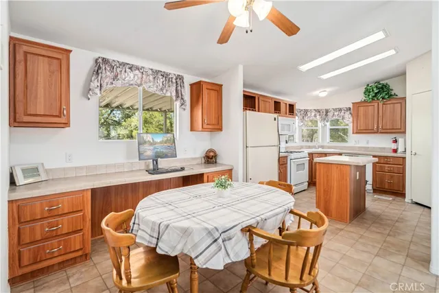 $749,990 | 45050 43rd Street East, Lancaster, CA 93535