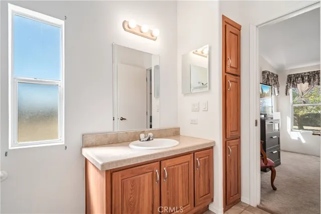 $749,990 | 45050 43rd Street East, Lancaster, CA 93535