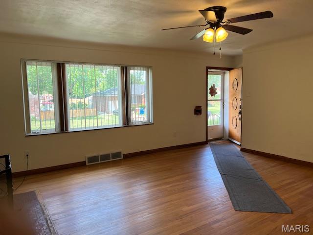 644 Morris Avenue Lemay, MO 63125 - Photo 8 of 43