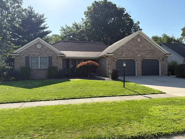 $289,900 | 12 Lafayette Meadows, Mattoon, IL 61938