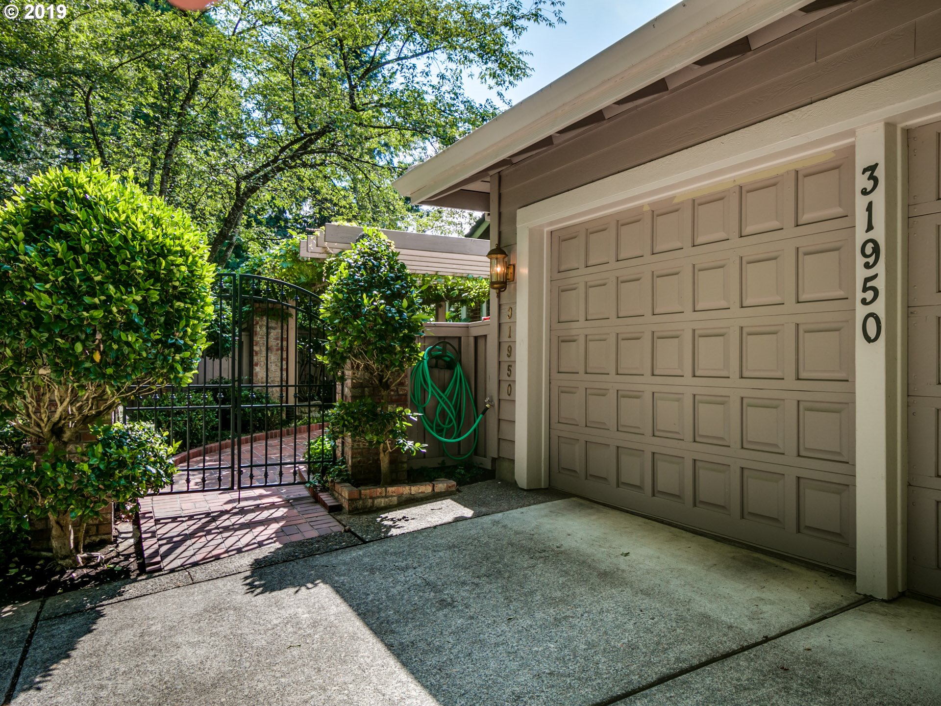 31950 Southwest French Prairie Road Wilsonville, OR 97070 - Photo 4 of 32 Gallery Image 4
