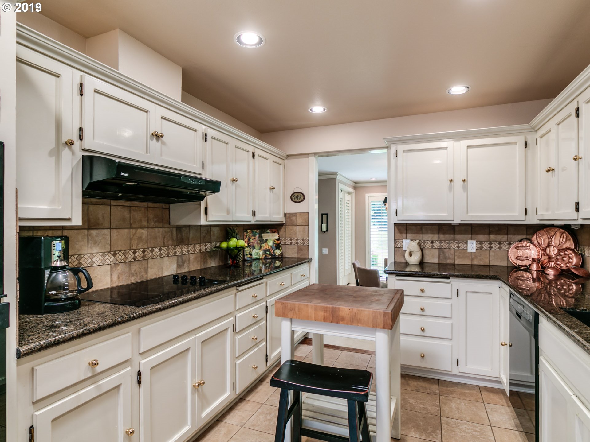 31950 Southwest French Prairie Road Wilsonville, OR 97070 - Photo 8 of 32 Gallery Image 8