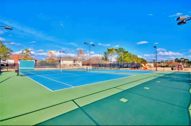 $3,300 | 3214 East Cedar Hollow Drive, Pearland, TX 77584