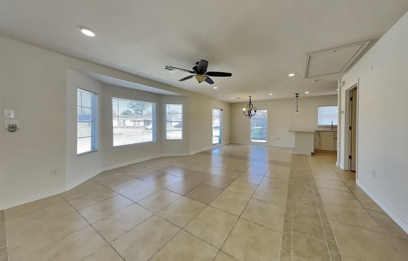 7318 Thurow Street Houston, TX 77087 - Photo 2 of 34